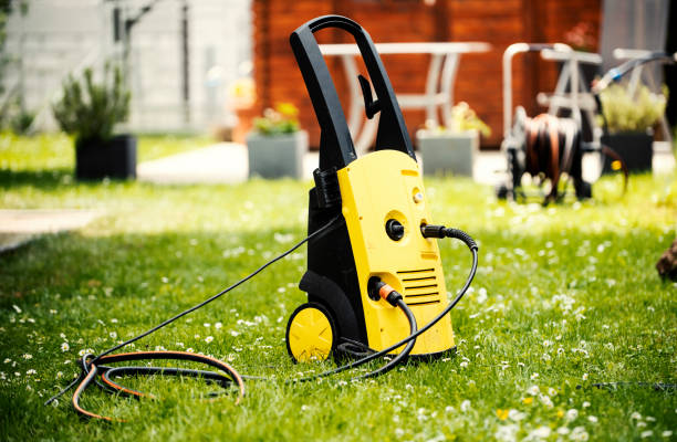 Best Gas Station Cleaning  in Eustis, FL